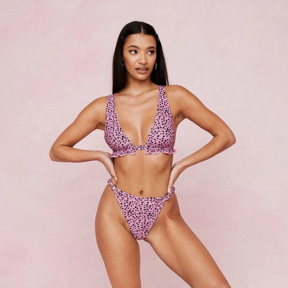 NEW Polka Dot Ruffle High Leg Bikini NastyGal - Picture 2 of 5